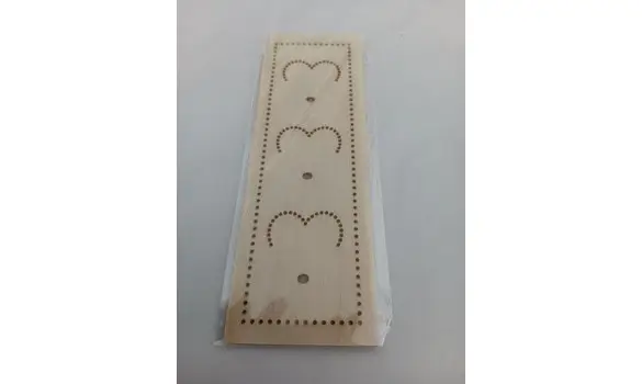 marque page bois gros coeurs