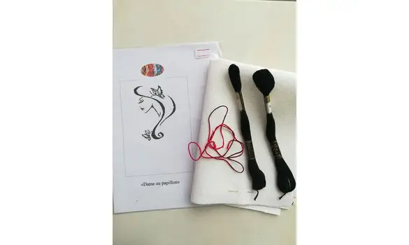 Butterflies woman kit